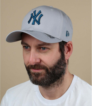 blue-grey NY cap League Ess 950 Stretch NY gray